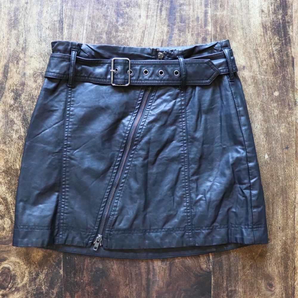Free People leather mini skirt size S